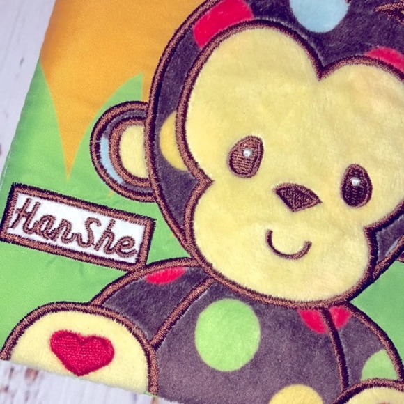 Hanshe baby soft crinkle book - Picture 2 of 9